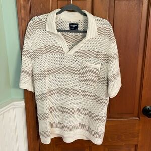 (Large) Abercrombie & Fitch men’s Cable Knit Shirt
NWOT